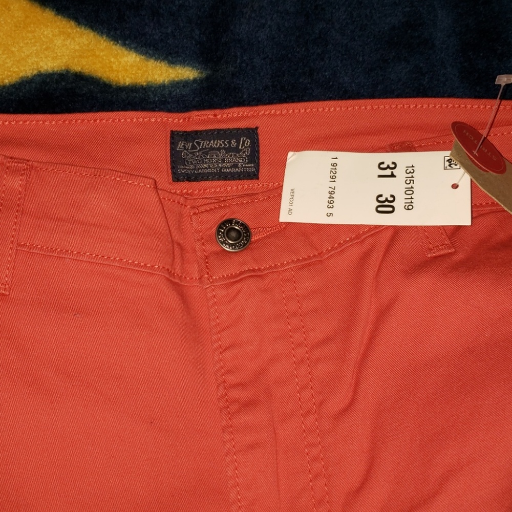 NWT RARE COLOR CUT 511 Levi's jeans. Men's 31x30
